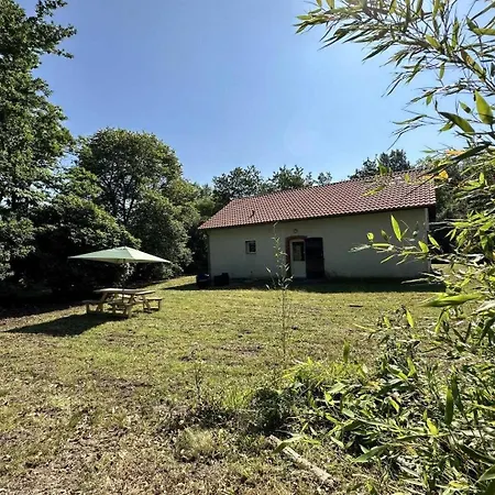 Maison Perouge 2 בית נופש *