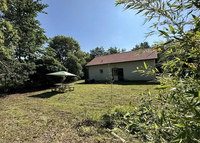 Maison Perouge 2 בית נופש *