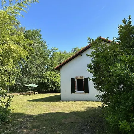 Maison Perouge 2 別荘 スーストン