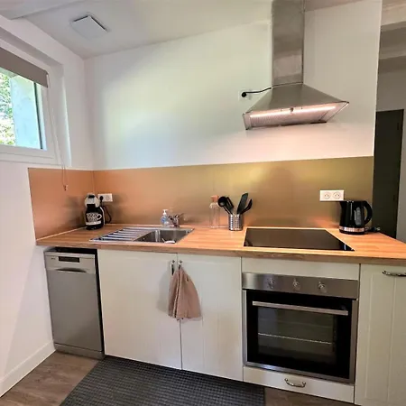 別荘 Maison Perouge 2